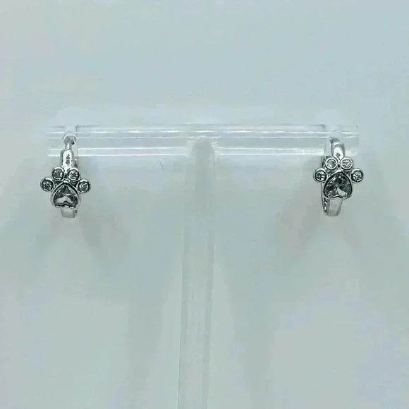 Paw Print Zircon Hoop Earrings in Silver - Picture 6 of 6